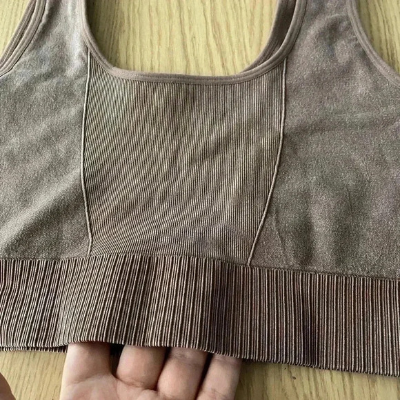 🆕Bella Movement Ribbed Seamless Sport Bra L🆕 - Picture 4 of 7